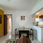 Apartamento à venda com 2 quartos em Pitangueiras, Guarujá, SP