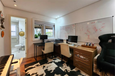 Apartamento à venda com 4 suítes em Nova Petrópolis, São Bernardo do Campo, SP