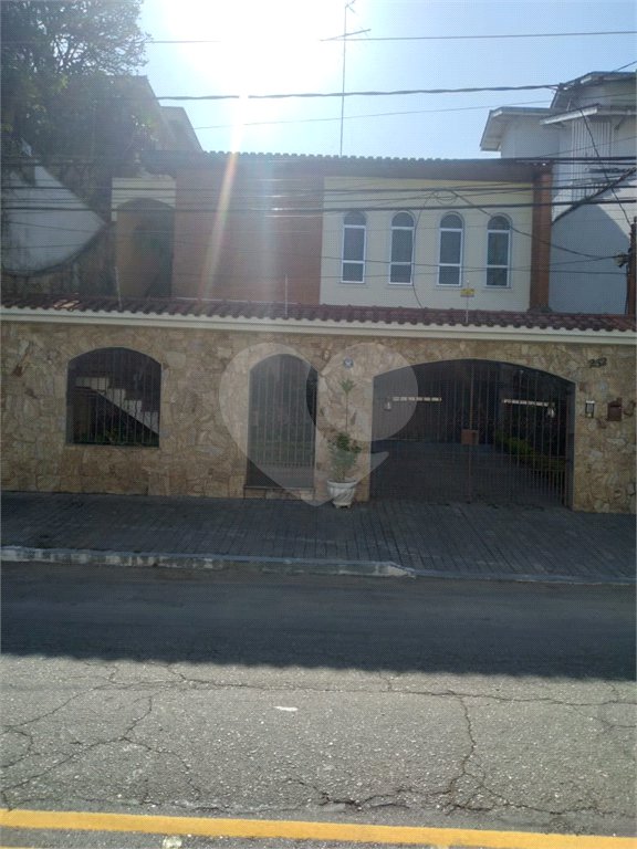 Sobrado à venda com 4 quartos, sendo 2 suítes, em Tremembé, São Paulo, SP