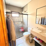 Casa à venda com 3 quartos, sendo 1 suíte, em Jardim Castelo Branco, Ribeirão Preto, SP