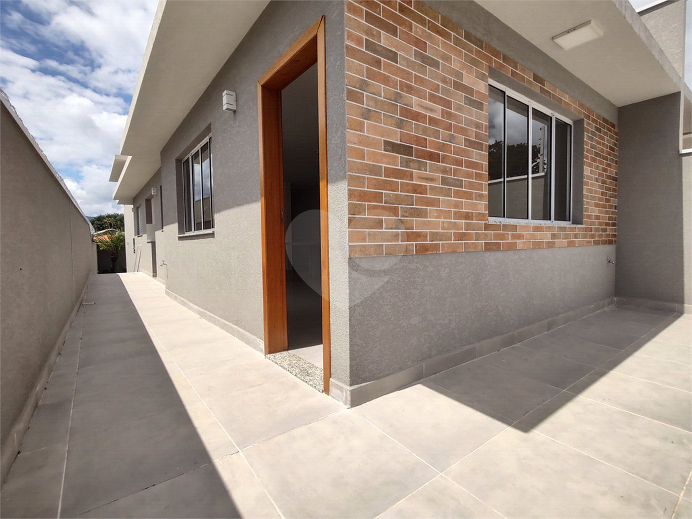 Casa Térrea à venda com 3 suítes em Jardim do Lago, Atibaia, SP