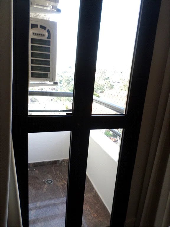 Apartamento à venda com 4 quartos, sendo 2 suítes, em Jardim Londrina, São Paulo, SP