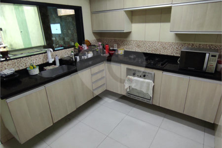 Casa à venda com 4 quartos em Santíssimo, Rio de Janeiro, RJ