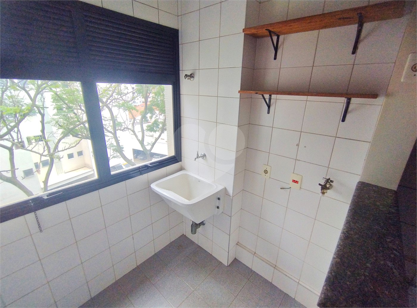 Apartamento - Próximo do metro Saúde - 2 quartos - 1 suíte - varanda - 2 vagas