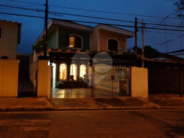 Sobrado à venda com 2 quartos em Horto Florestal, São Paulo, SP