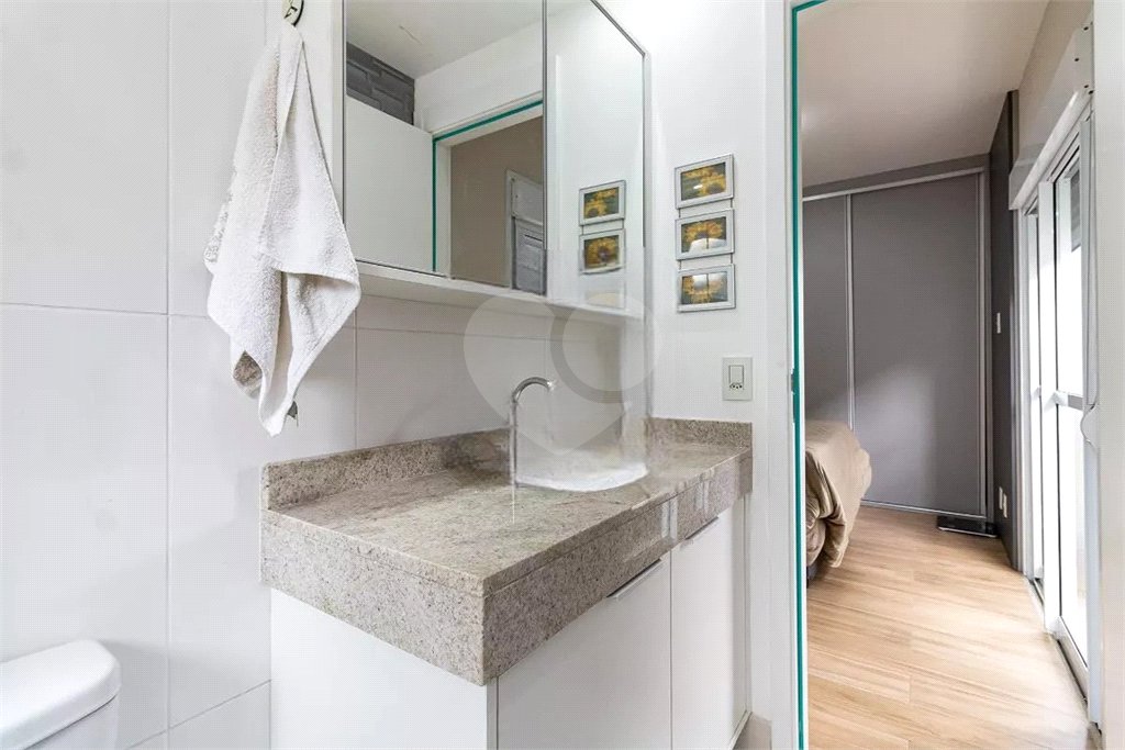 Apartamento Garden à venda ? 500 m do Metrô Conceição | Reformado e com quintal privativo