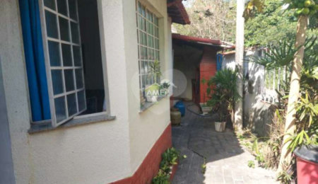 Casa à venda com 2 quartos, sendo 1 suíte,  no condomínio River Plate, Rio de Janeiro - RJ