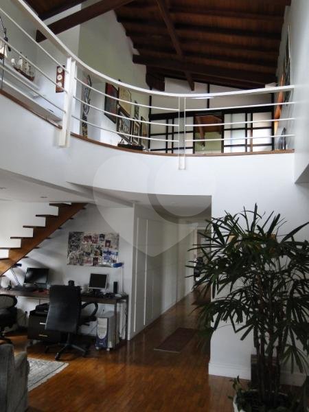 Casa à venda ou para alugar com 4 suítes em Morumbi, São Paulo, SP