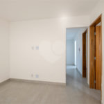Casa à venda com 2 quartos no condomínio Residencial Laura, São Paulo - SP