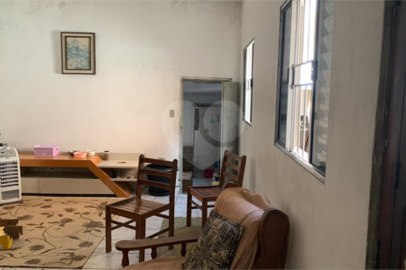 Casa à venda com 2 quartos em Parada Inglesa, São Paulo, SP