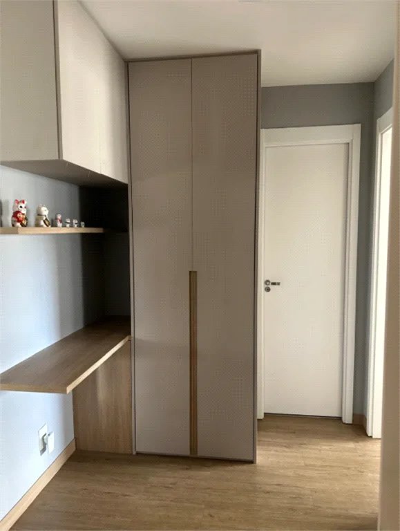Apartamento à venda com 3 quartos, sendo 1 suíte, em Jardim Vazani, São Paulo, SP