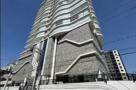 🏢 Cobertura Alto Padrão – Residencial Safira – Guilhermina – Praia Grande