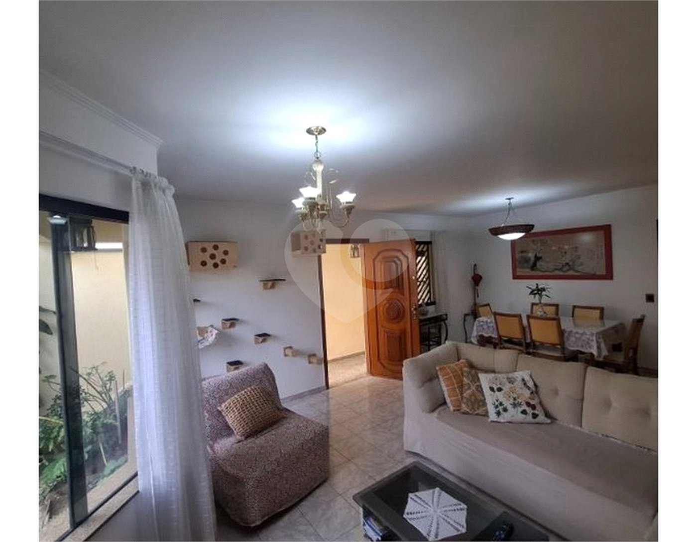Casa à venda com 4 quartos, sendo 3 suítes, em Vila Aurora (zona Norte), São Paulo, SP