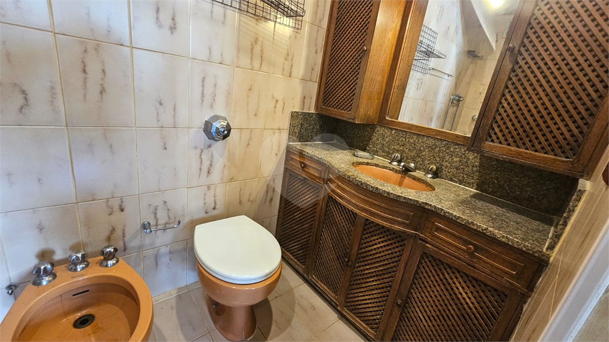 Apartamento à venda com 3 quartos, sendo 1 suíte, em Leblon, Rio de Janeiro, RJ