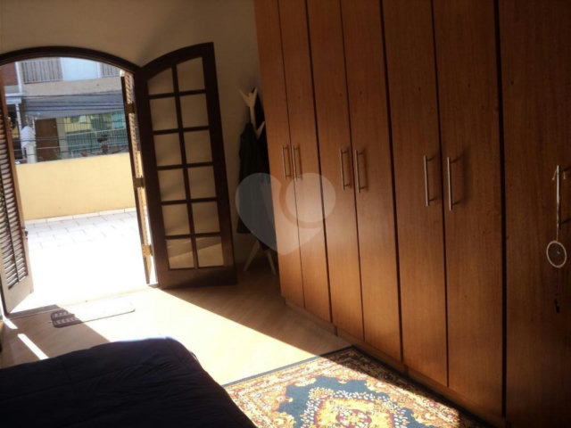 Casa Térrea à venda com 3 suítes em Vila Paulicéia, São Paulo, SP