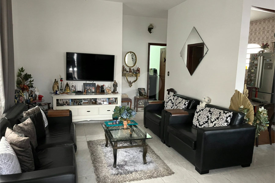 Sobrado à venda com 4 quartos, sendo 1 suíte, em Tucuruvi, São Paulo, SP