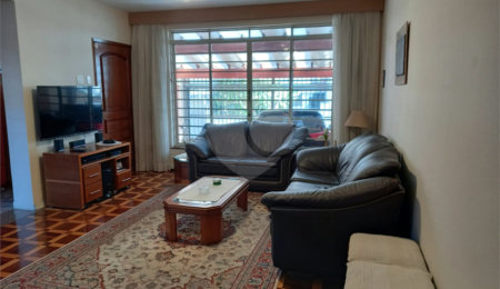 Casa à venda com 3 quartos, sendo 1 suíte, em Brooklin Velho, São Paulo, SP