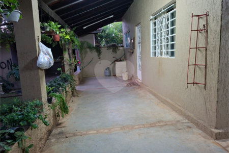 Chácara à venda com 3 quartos, sendo 1 suíte,  em Ribeirãozinho, Alambari, SP