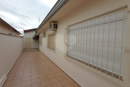 Casa à venda com 4 quartos, sendo 3 suítes,  no Centro, Itapetininga, SP