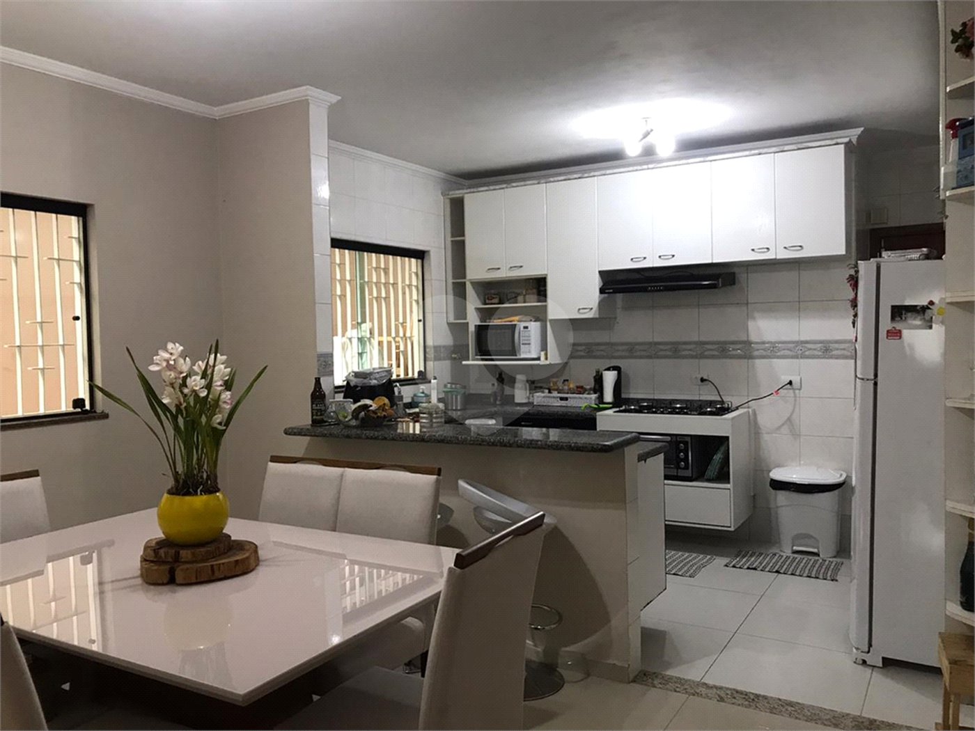 Sobrado à venda com 3 suítes em Tremembé, São Paulo, SP