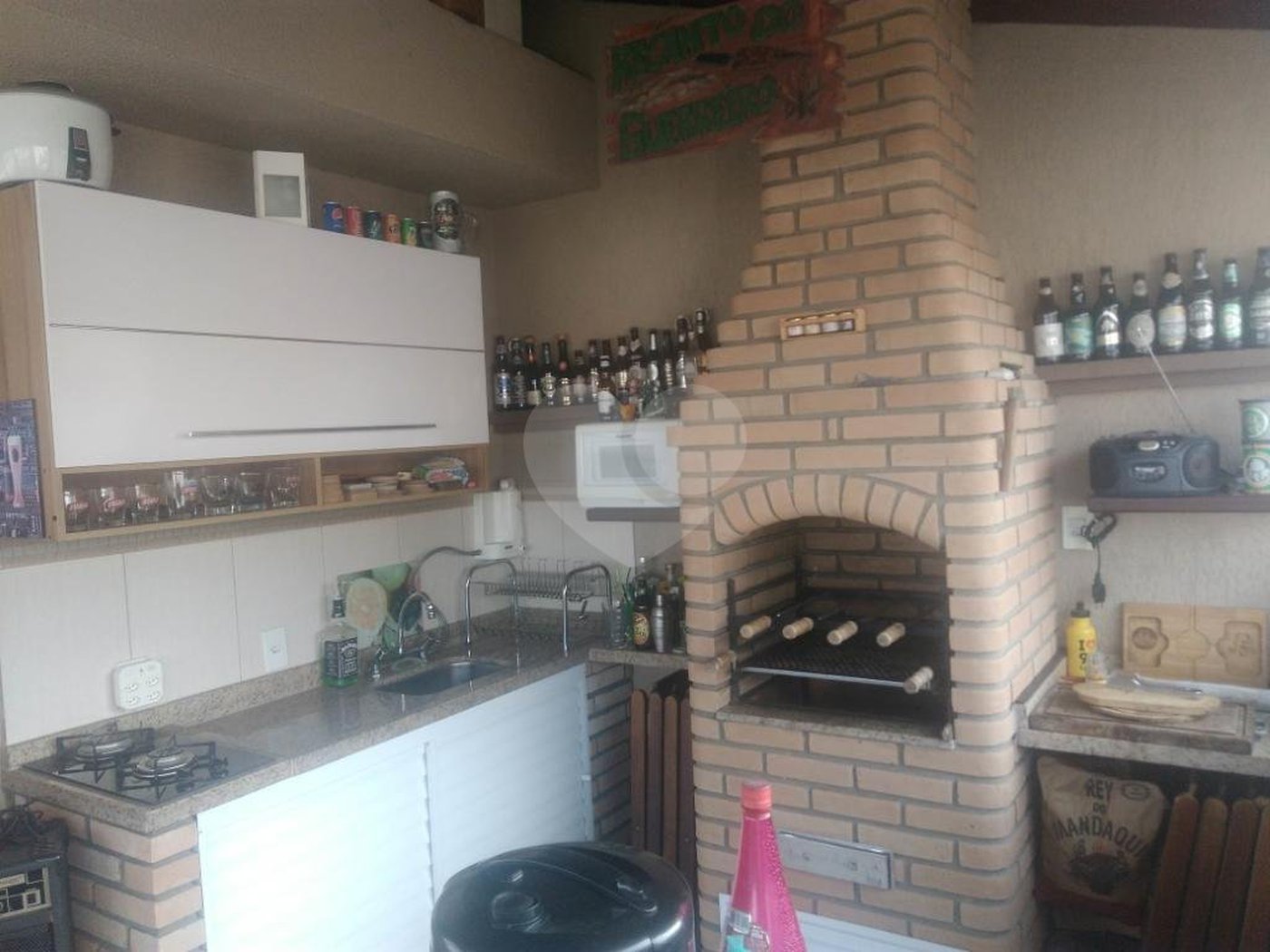 Casa à venda com 3 quartos, sendo 1 suíte,  no condomínio Algarve Residencial, São Paulo - SP