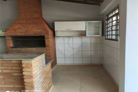 Chácara à venda com 4 quartos, sendo 1 suíte, em Vale do Sol, Indaiatuba, SP