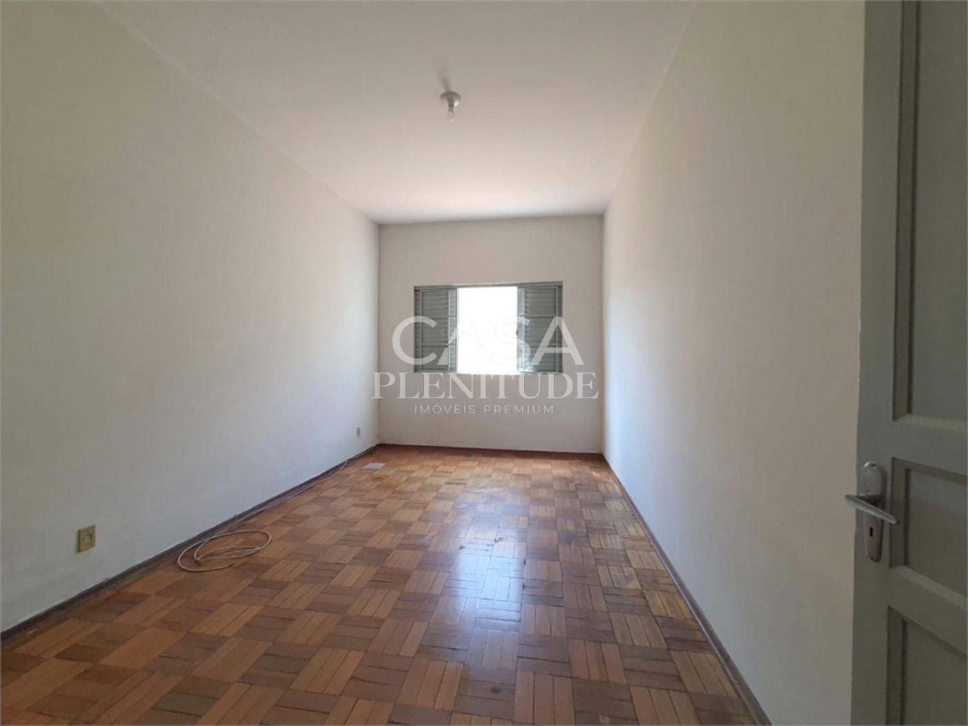 Casa à venda com 3 quartos em Vila Augusta, Sorocaba, SP