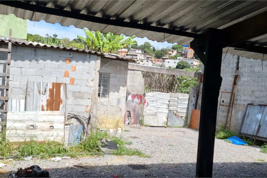 Terreno à venda com 1 quarto em Serra da Cantareira, Mairiporã, SP
