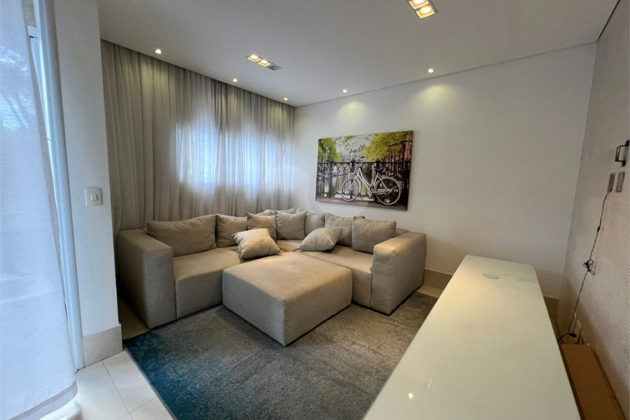 Casa à venda com 4 quartos, sendo 3 suítes,  no condomínio Domus, São Paulo - SP