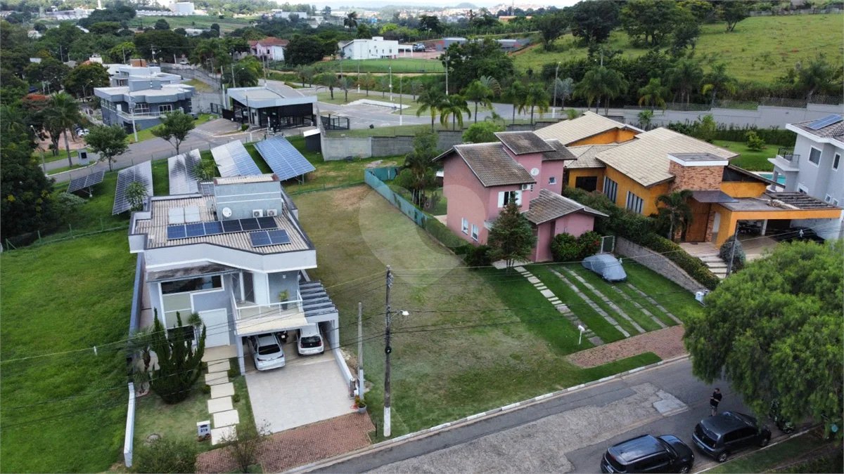 Terreno de 504 m², Plano e Face Norte no Reserva dos Vinhedos – Louveira/SP
