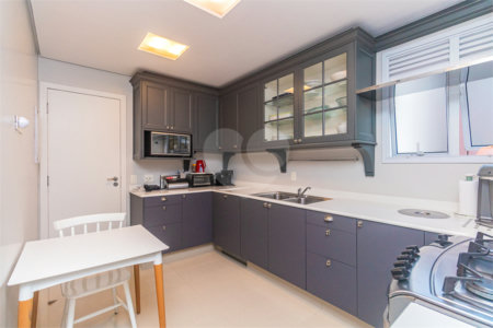 Apartamento à venda com 3 suítes em Alto da Boa Vista, São Paulo, SP