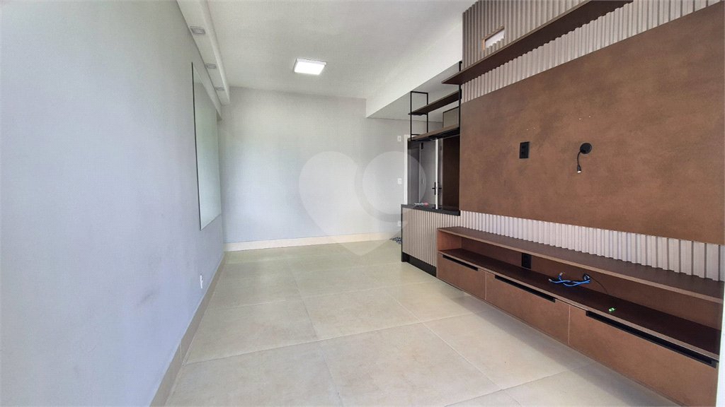 Apartamento à venda com 3 quartos, sendo 1 suíte,  em Além Ponte, Sorocaba, SP