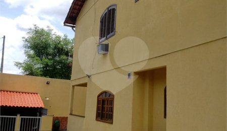 Casa à venda com 5 quartos, sendo 1 suíte, em Campo Grande, Rio de Janeiro, RJ