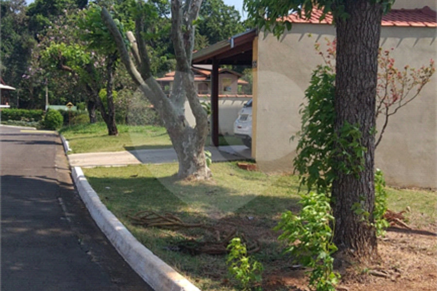 Casa à venda com 2 suítes no Centro, Águas de Lindóia, SP