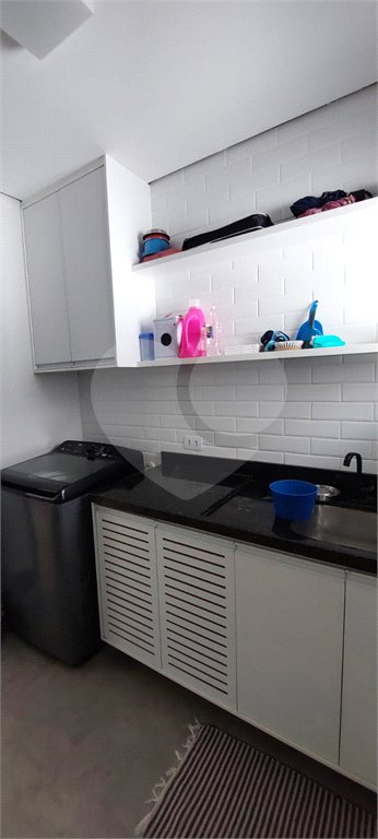 Casa à venda ou para alugar com 4 suítes no condomínio Figueira Garden, Atibaia - SP