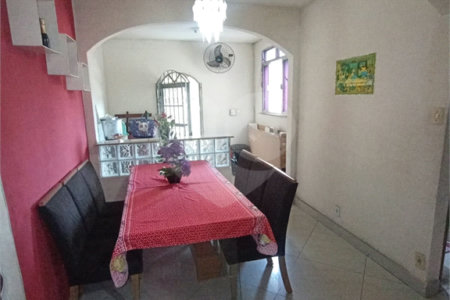 Casa à venda com 3 quartos, sendo 2 suítes, em Campo Grande, Rio de Janeiro, RJ