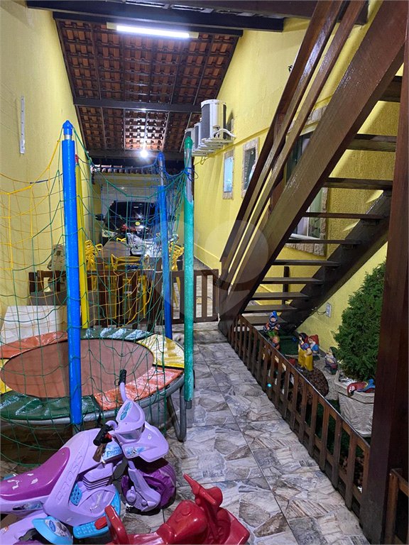 Casa à venda com 5 quartos, sendo 2 suítes, em Campo Grande, Rio de Janeiro, RJ