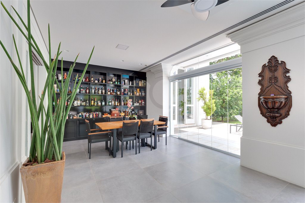 Casa à venda com 4 suítes em Brooklin, São Paulo, SP