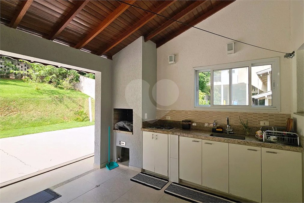 Casa à venda com 5 suítes no condomínio Capital Ville 2, Jundiaí - SP