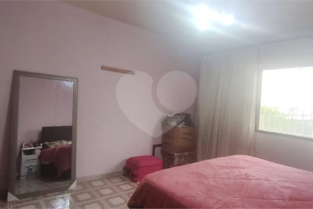 Casa à venda com 3 quartos, sendo 1 suíte,  em Jardim Vila Galvão, Guarulhos, SP