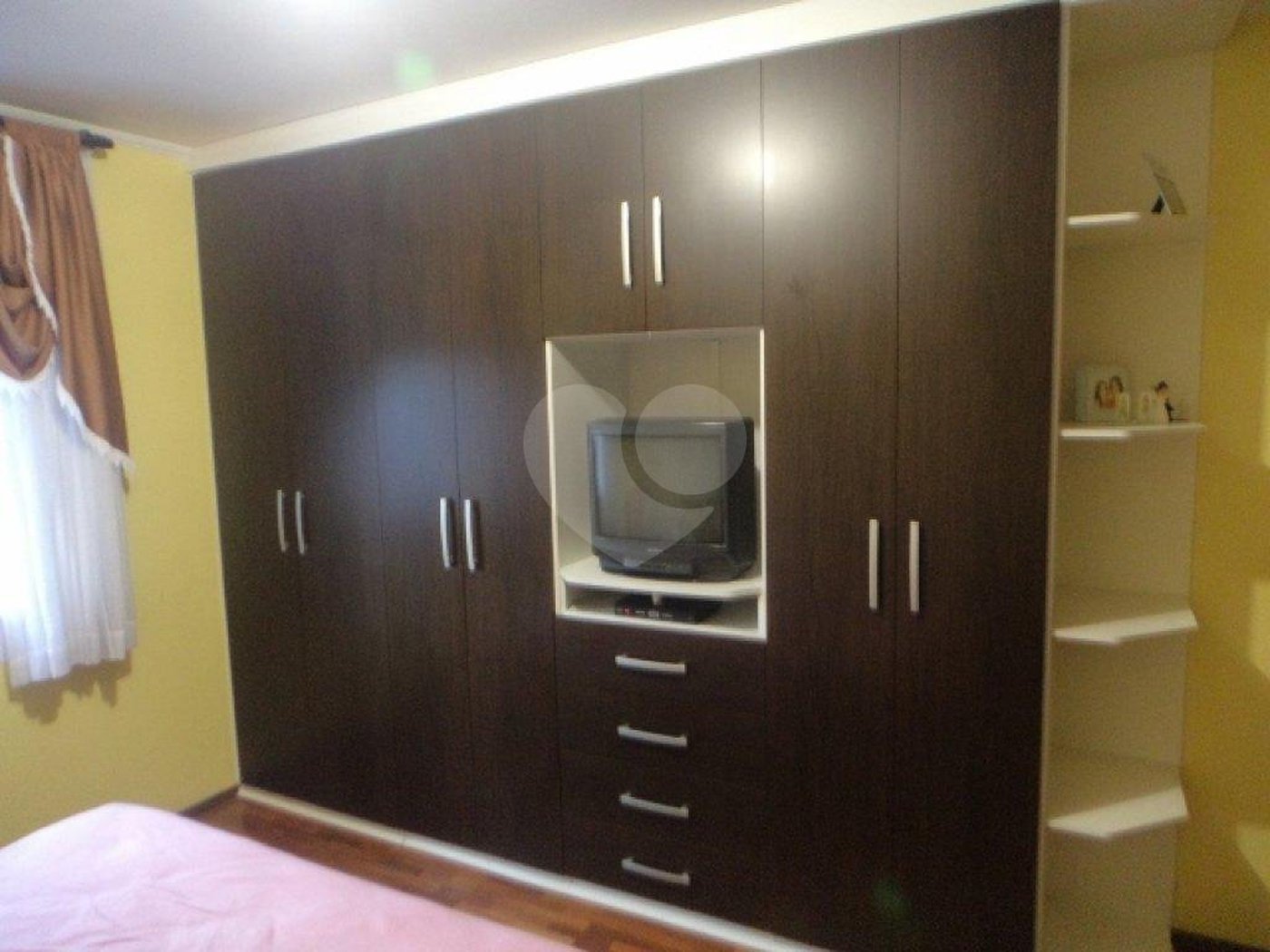 Sobrado à venda com 3 quartos, sendo 1 suíte, em Vila Guilherme, São Paulo, SP