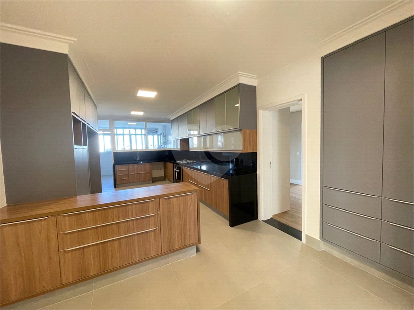 Apartamento à venda com 4 suítes em Alto da Boa Vista, São Paulo, SP