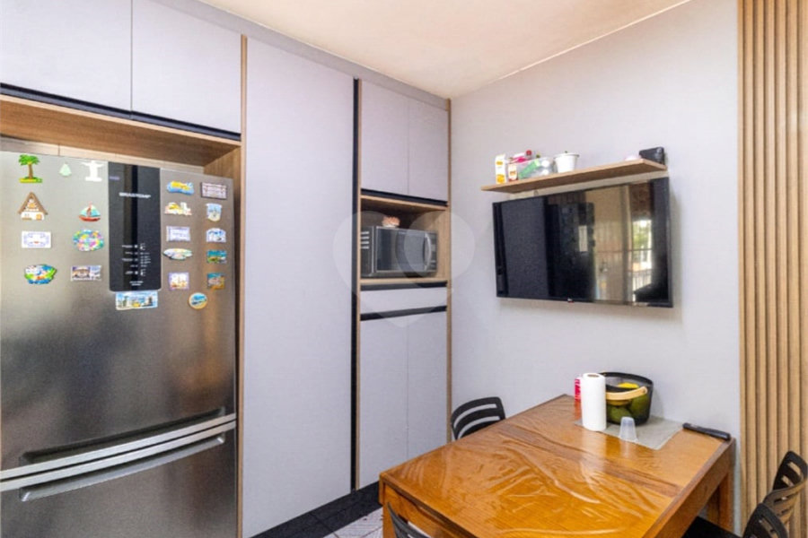 Casa à venda com 2 quartos, sendo 1 suíte, no condomínio Colina de Goiás, São Paulo - SP