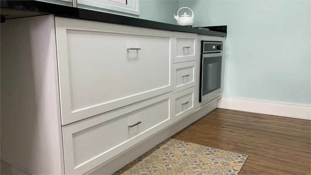 Apartamento à venda com 4 quartos, sendo 2 suítes,  em Jardim Caboré, São Paulo, SP