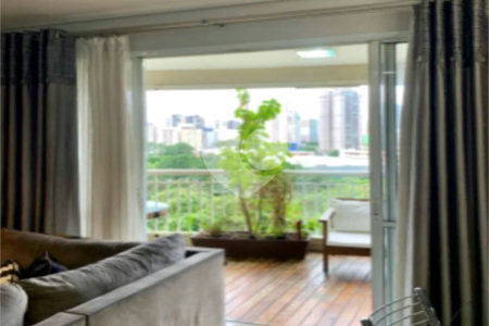 Apartamento à venda com 3 quartos, sendo 1 suíte, em Tatuapé, São Paulo, SP