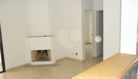 Apartamento à venda com 2 quartos, sendo 1 suíte,  em Vila Hamburguesa, São Paulo, SP