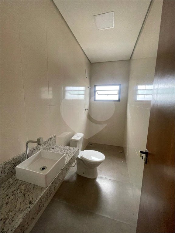 Sobrado à venda com 3 quartos, sendo 1 suíte, em Villa Di Cesar, Mogi das Cruzes, SP