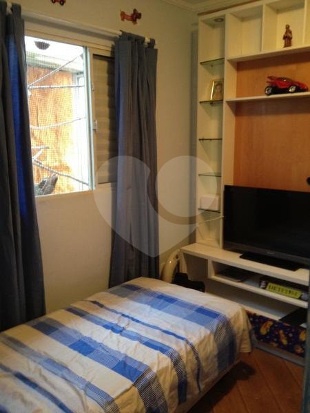 Sobrado à venda com 3 quartos, sendo 1 suíte, em Vila Nova Cachoeirinha, São Paulo, SP