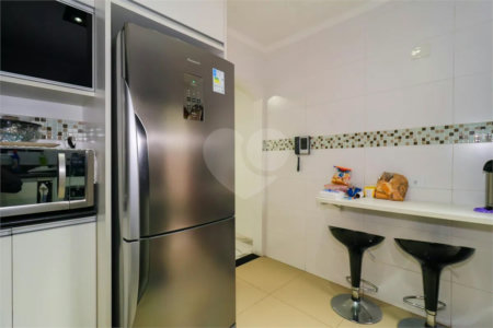 Casa à venda com 2 quartos, sendo 1 suíte, em Lar São Paulo, São Paulo, SP
