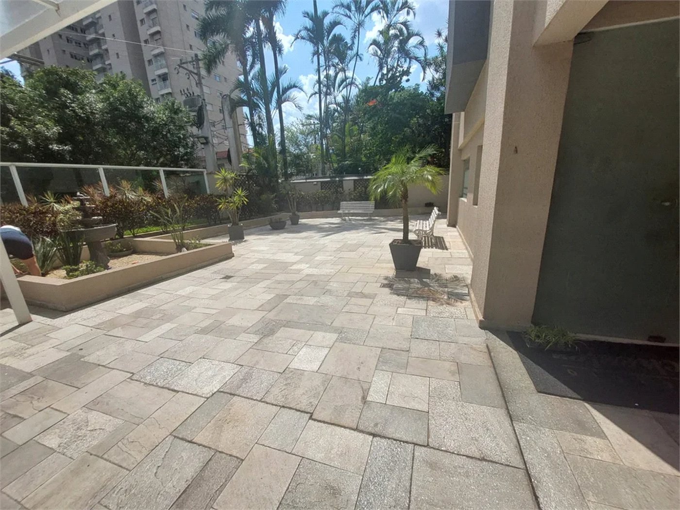 Apartamento à venda com 3 quartos, sendo 1 suíte, em Vila Cordeiro, São Paulo, SP